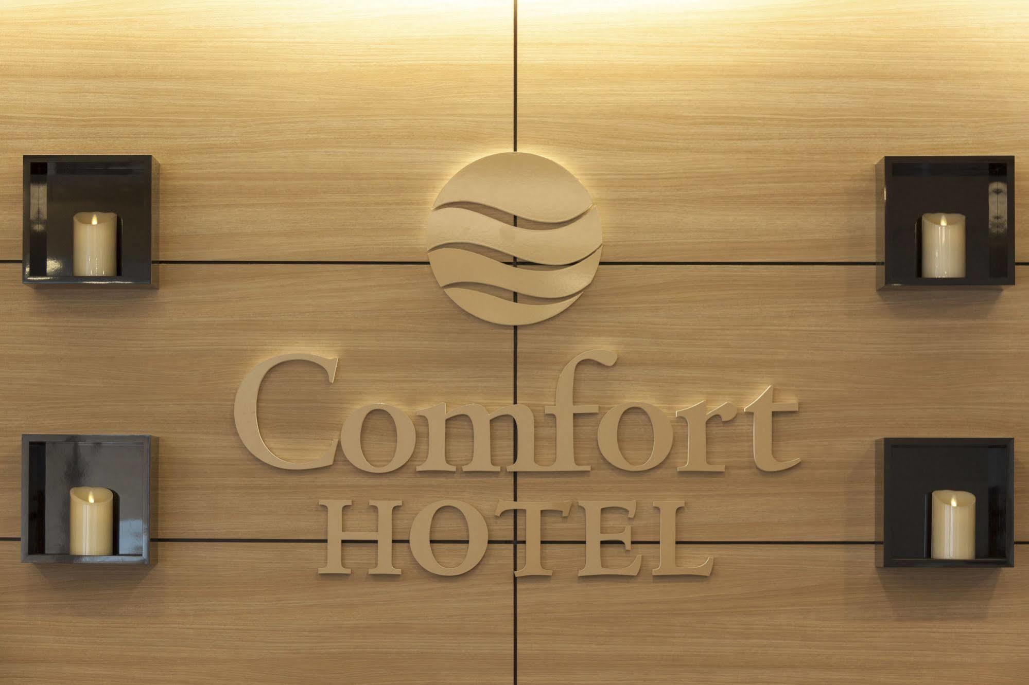 Comfort Hotel Akita Buitenkant foto
